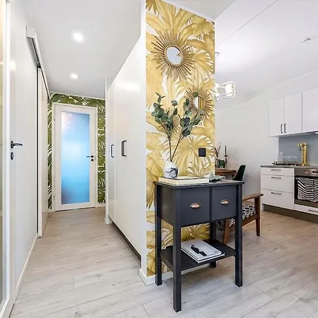 Modern In The Heart Of Telliskivi * Reval