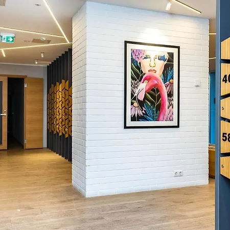 Modern In The Heart Of Telliskivi Appartamento