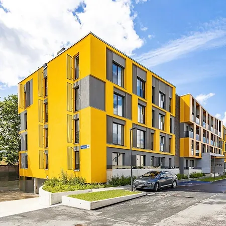 Appartamento Modern In The Heart Of Telliskivi Reval